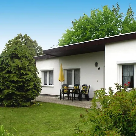 Twin At Black Lake, Schwarz, Cleaning Included * Schwarz (Mecklenburgische Seenplatte)